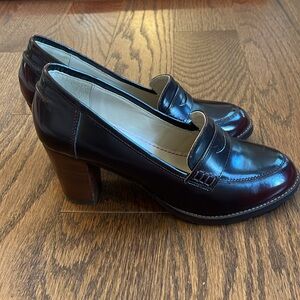 Boden Women's block healed Loafers